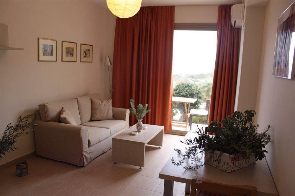 Renata'S Villas Karpathos Buitenkant foto